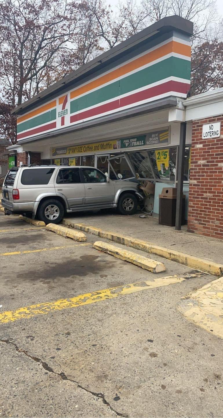 SUV Drives Through&nbsp;7-11