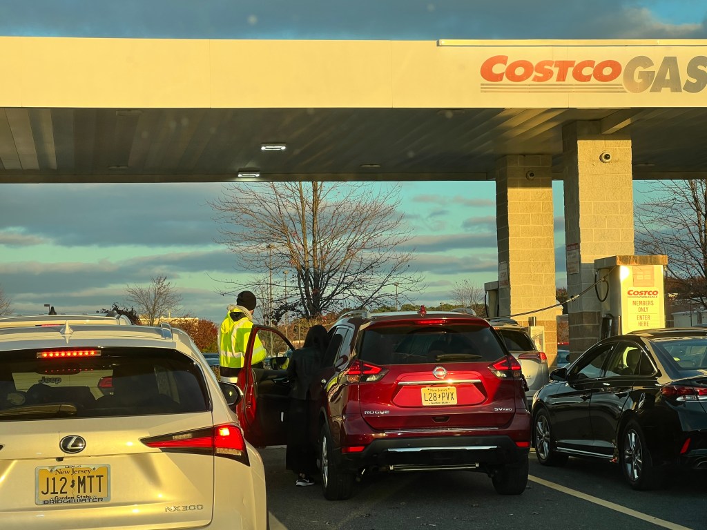 Karen Goes Crazy at Brick&nbsp;Costco