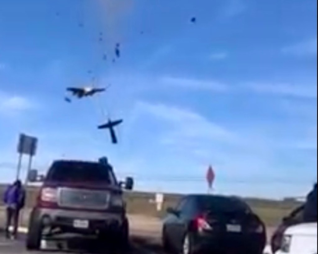 Video of Airshow Crash in&nbsp;Texas