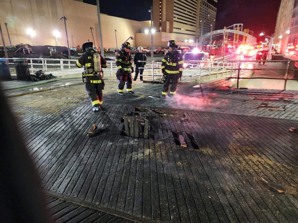 One Firefighter Injured Fighting Boardwalk&nbsp;Blaze