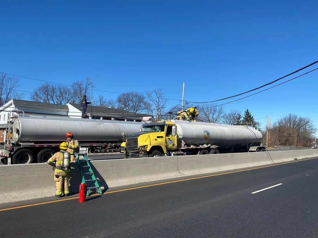 Tanker Accident Closes&nbsp;Highway