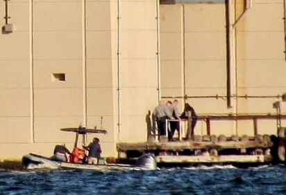 Two Bridge Workers Save Kayaker After He&nbsp;Capsized