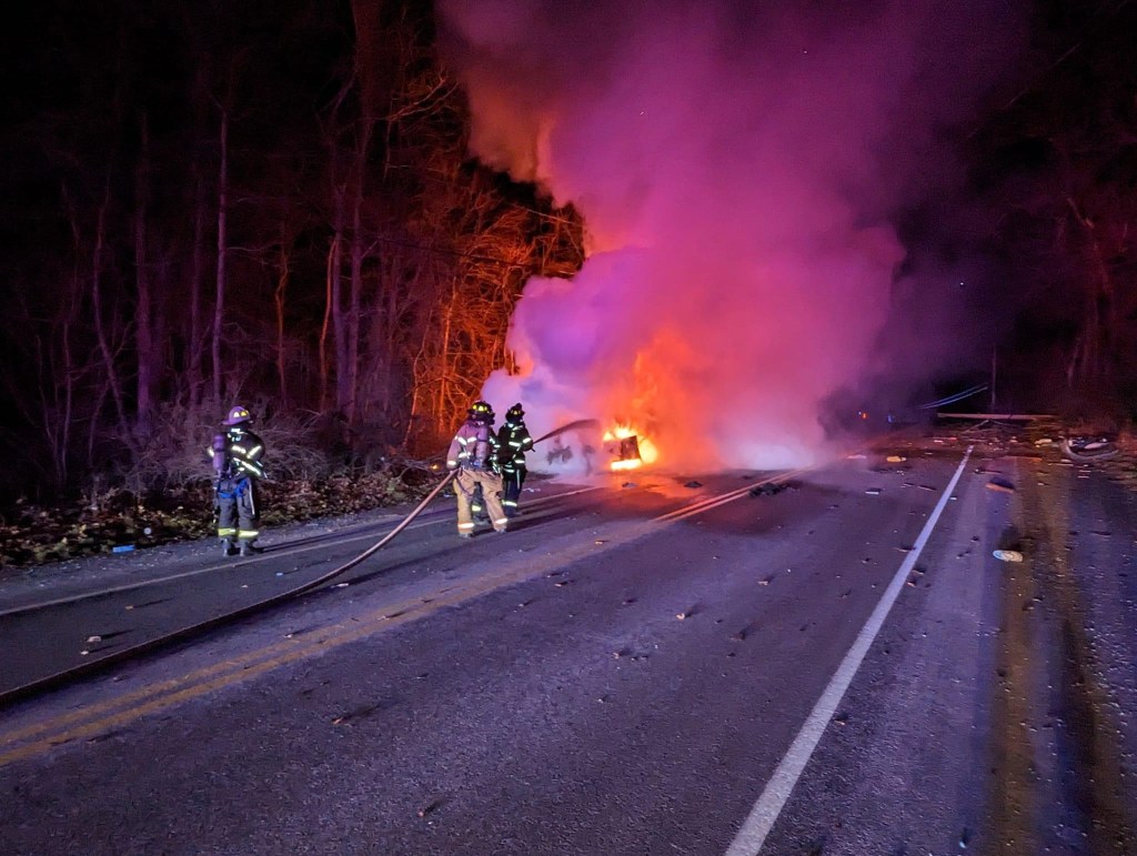 Car Crashed Into Pole – Fire – Road&nbsp;Closed