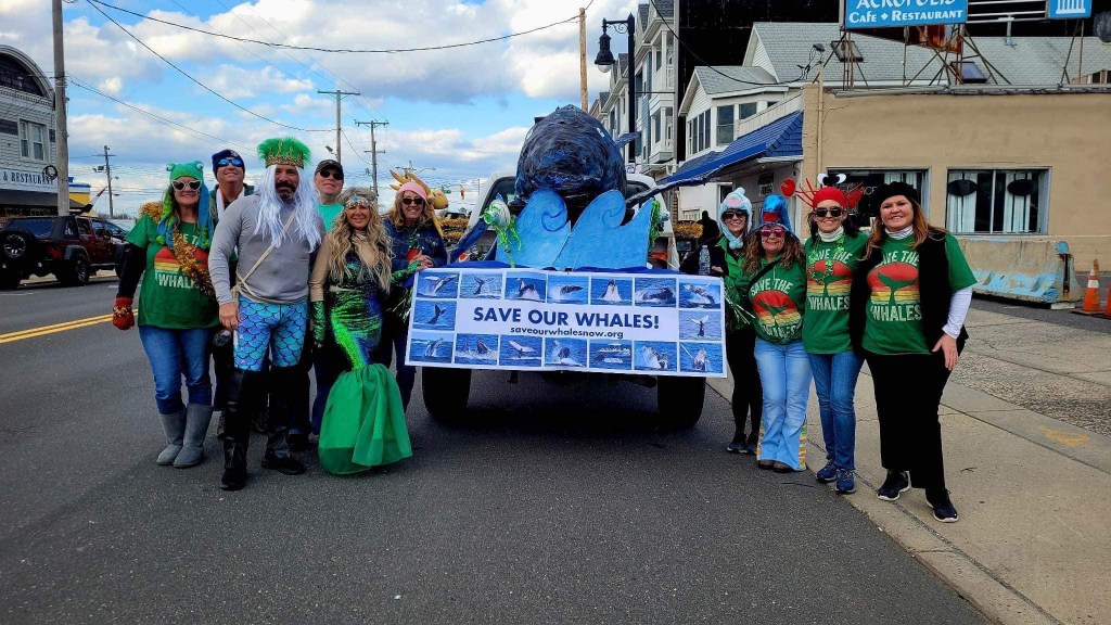 Manasquan Fire Commissioner Gives Parade Goers&nbsp;Finger