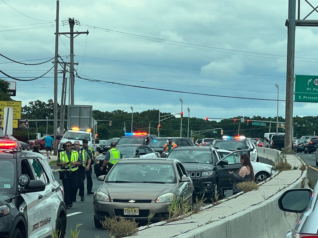 Serious Crash Involving Numerous Vehicles Closes Route&nbsp;70